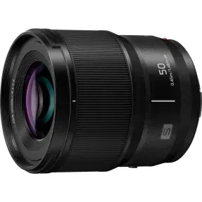 Panasonic Lumix S 50mm/F1.8 full frame objektív pre L-mount Panasonic Lumix S 50mm/F1.8 full frame objektív pre L-mount